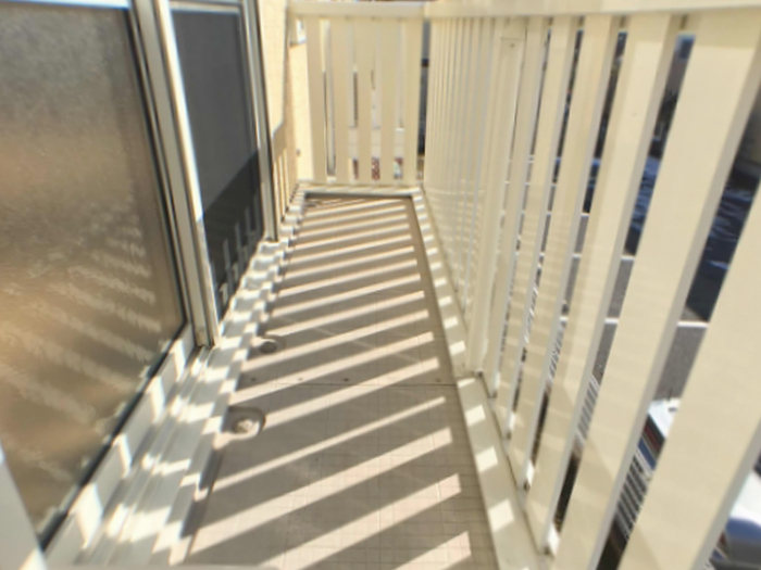 14/27 バルコニー