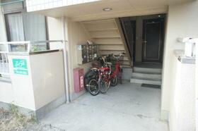 2/3 エントランス