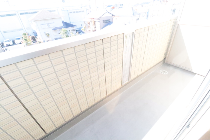 15/18 バルコニー