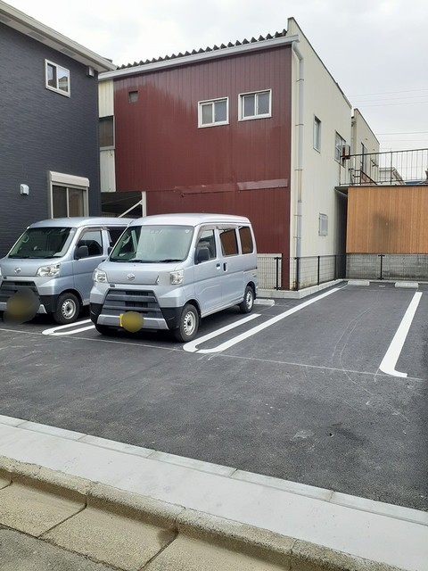 14/20 駐車場