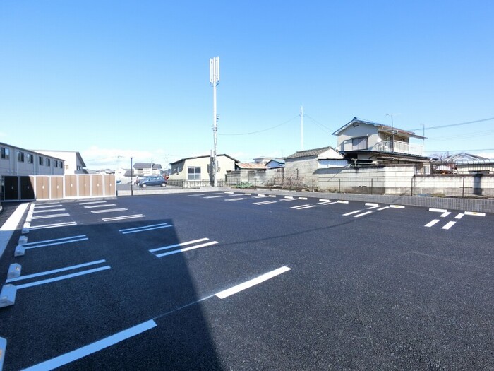 2/10 駐車場