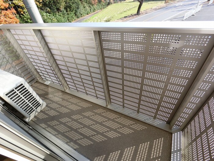 14/28 バルコニー