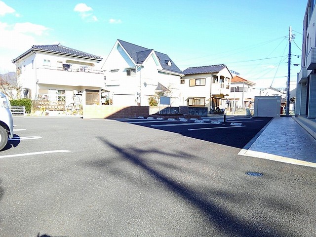 14/20 駐車場