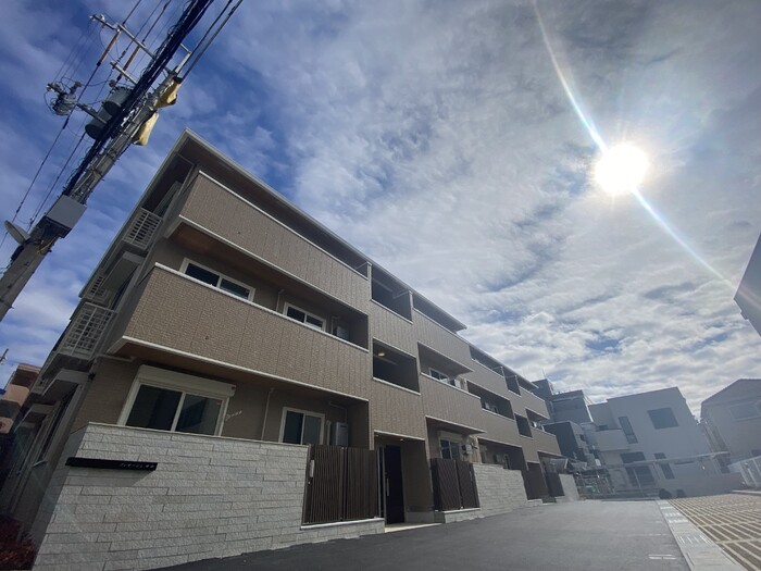 1/8 外観