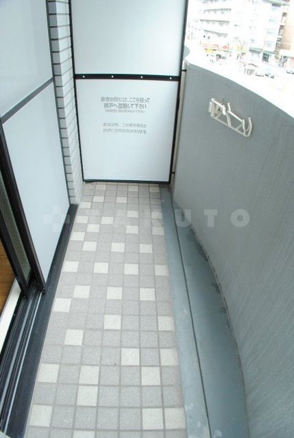 17/30 バルコニー