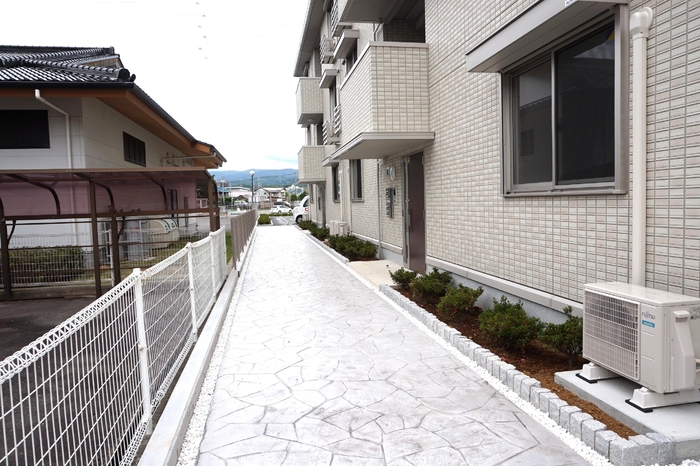 16/22 エントランス