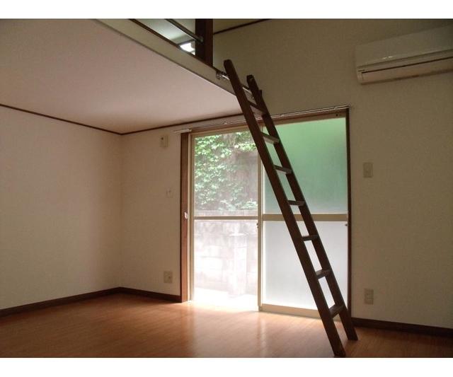 13/30 リビング/ダイニング