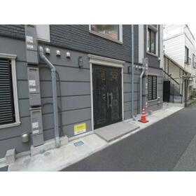 4/4 エントランス