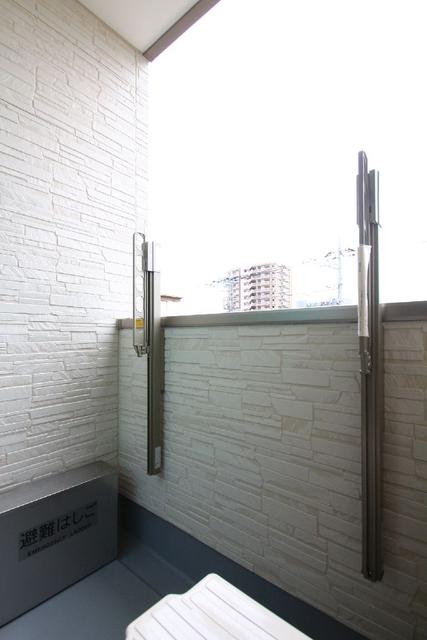 21/30 バルコニー