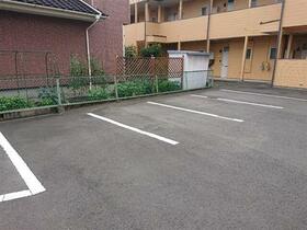 16/26 駐車場
