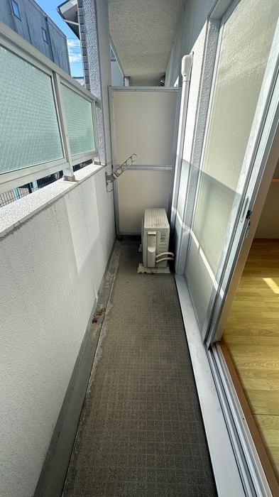 16/20 バルコニー