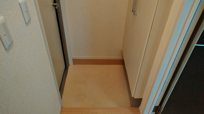 5/15 玄関