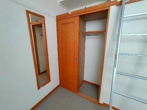 2/2 エントランス