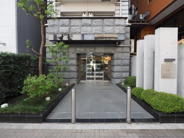 17/28 エントランス