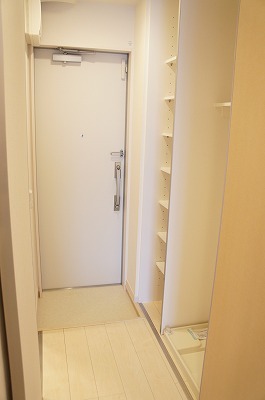 6/19 玄関