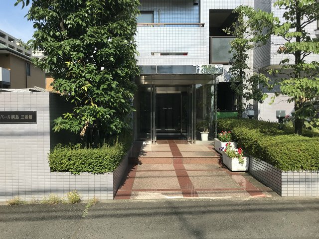 3/3 エントランス