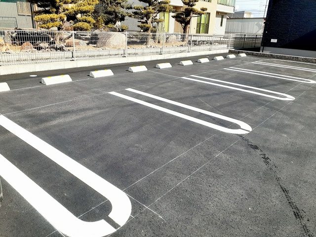 14/20 駐車場