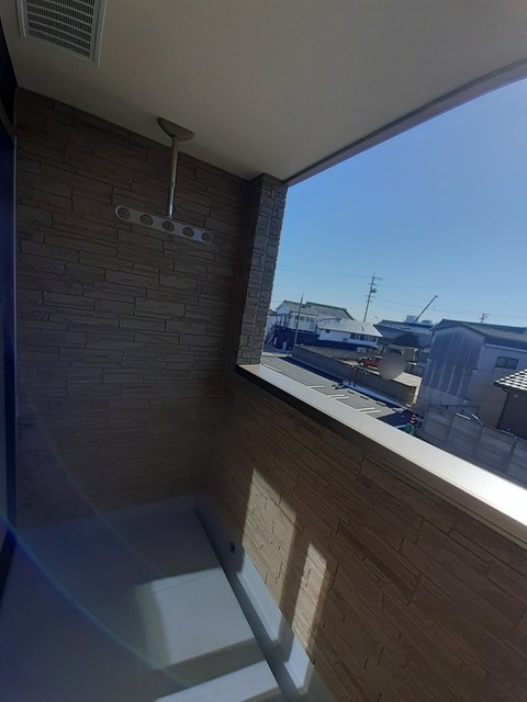 21/30 バルコニー