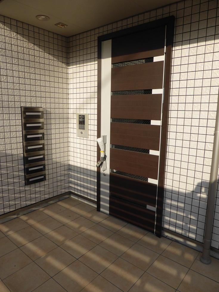 13/13 エントランス