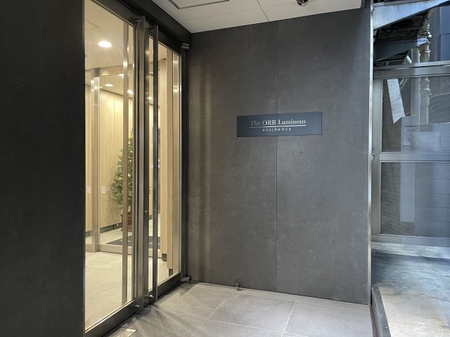 28/29 エントランス