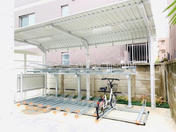 27/29 駐車場