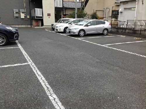 14/19 駐車場