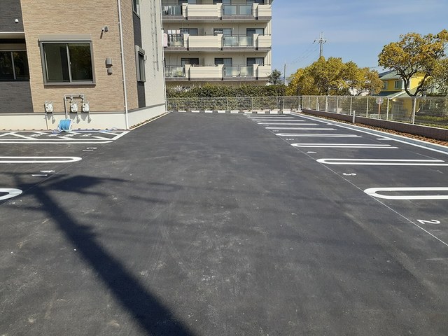 14/20 駐車場