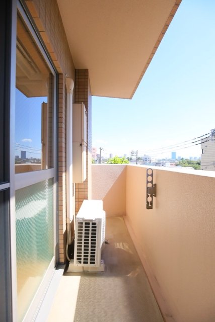 21/28 バルコニー