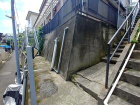 16/16 エントランス