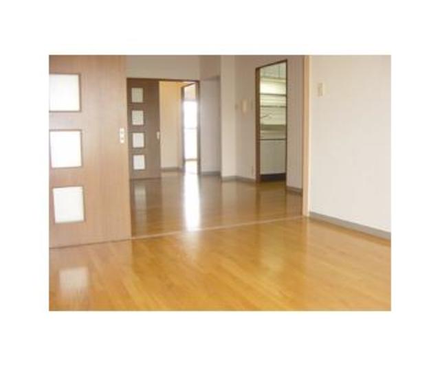 21/29 リビング/ダイニング