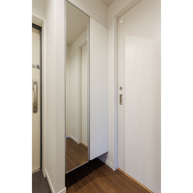 22/30 エントランス