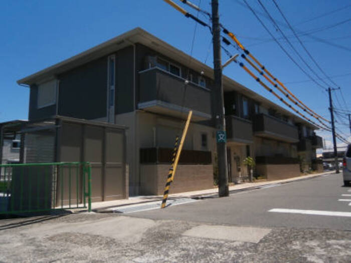 1/16 外観