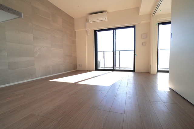 17/30 リビング/ダイニング