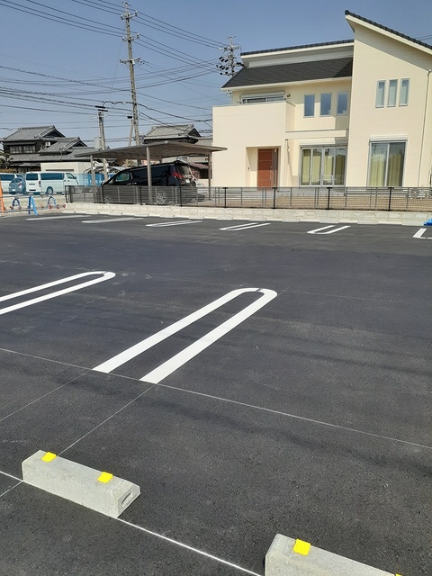 14/20 駐車場