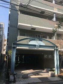 2/3 エントランス