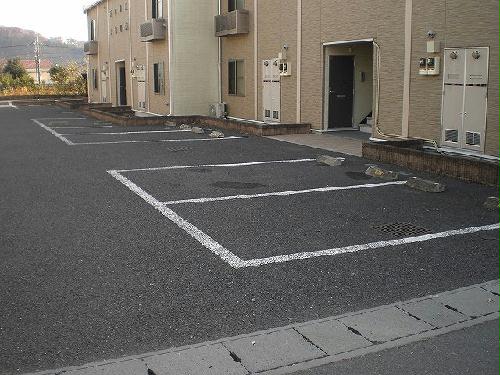 2/10 駐車場