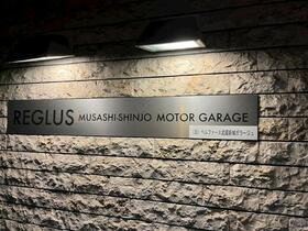 15/16 エントランス