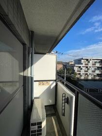 13/16 バルコニー