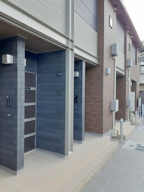 14/20 エントランス