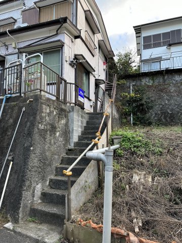 2/2 エントランス