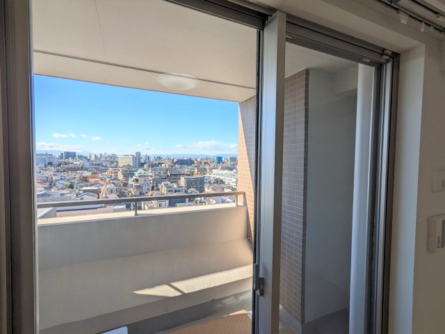 19/30 バルコニー