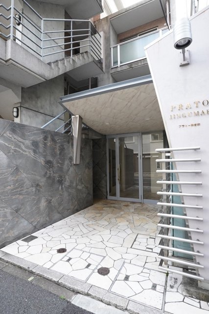 29/29 エントランス