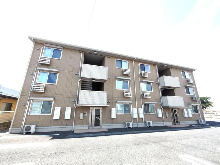 2/5 エントランス