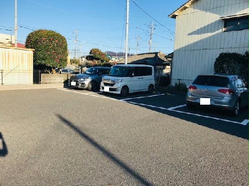 14/15 駐車場