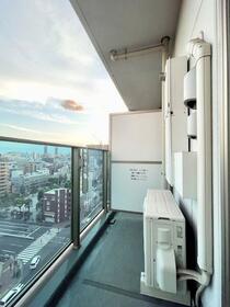 13/17 バルコニー