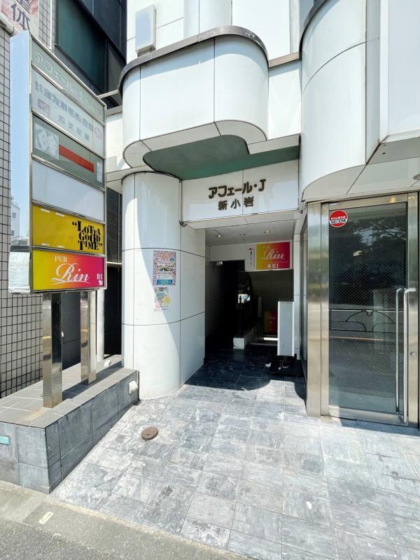 3/4 エントランス