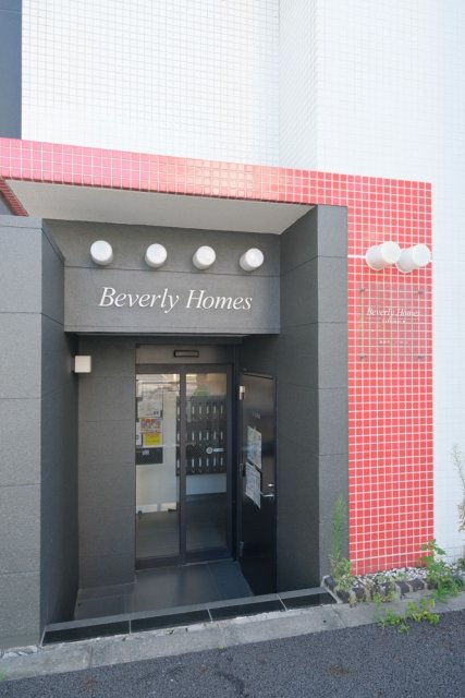 24/26 エントランス