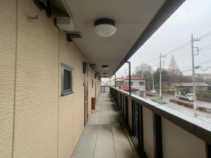 17/23 エントランス