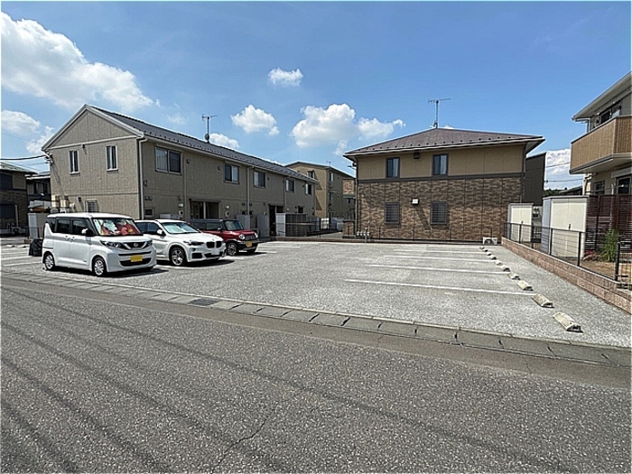 19/20 駐車場