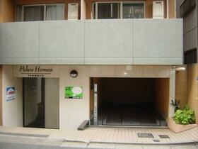 14/14 エントランス